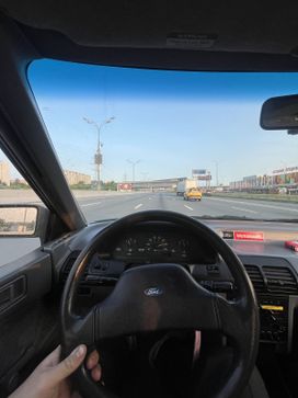  Ford Escort 1993 , 250000 , 
