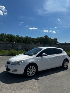  Opel Astra 2012 , 460000 , 