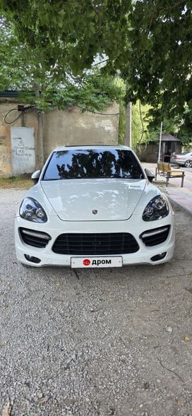 SUV   Porsche Cayenne 2012 , 2050000 , 