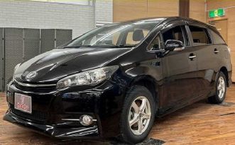    Toyota Wish 2017 , 1390000 , 