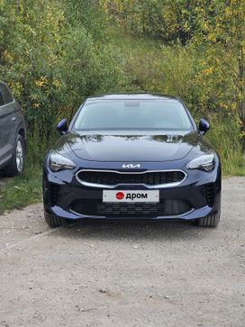  Kia Stinger 2023 , 4500000 , 