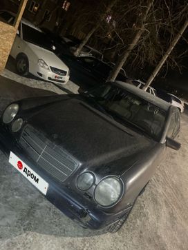  Mercedes-Benz E-Class 1996 , 300000 , 