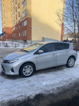  Toyota Auris 2013 , 1050000 , 