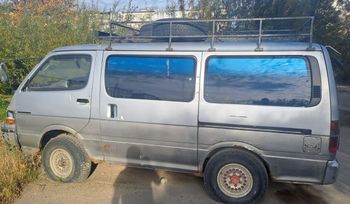    Toyota Hiace 1990 , 200000 , 