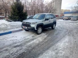 SUV      2022 , 1180000 , 