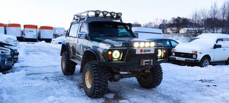  3  Nissan Safari 1993 , 1650000 , 
