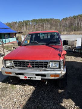  Mitsubishi Strada 1992 , 550000 , 