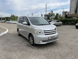    Toyota Noah 2009 , 1297000 , 