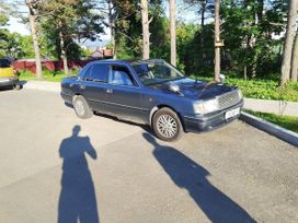  Toyota Crown 2001 , 370000 , 