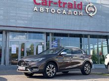  QX30, 2016