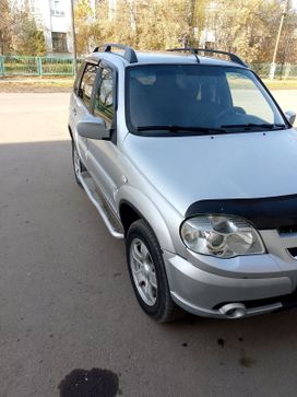 SUV   Chevrolet Niva 2011 , 620000 , 
