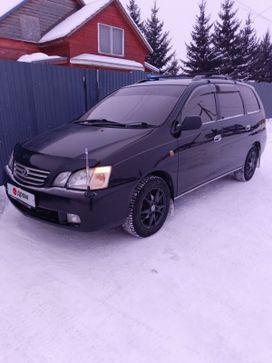    Toyota Gaia 2000 , 560000 , 