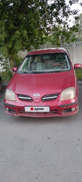    Nissan Tino 2001 , 250000 , 