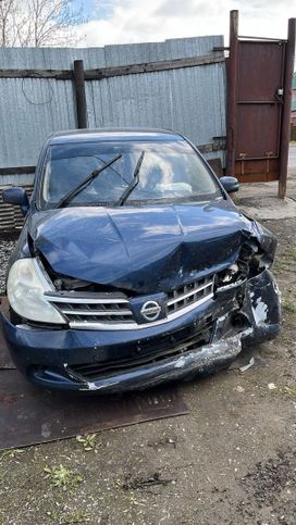  Nissan Tiida 2009 , 300000 , 