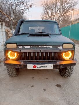  3   4x4 2121  1992 , 250000 , 
