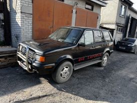 SUV      1990 , 650000 , 