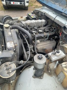 SUV    3151 2008 , 400000 , 