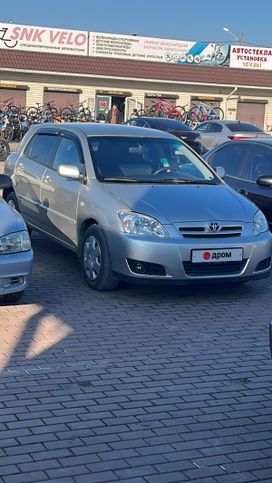  Toyota Corolla 2004 , 700000 , --