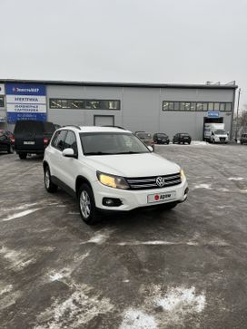 SUV   Volkswagen Tiguan 2012 , 1350000 , 