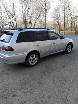  Toyota Caldina 2000 , 645000 , 