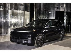 SUV   Li L9 2025 , 8880000 , 