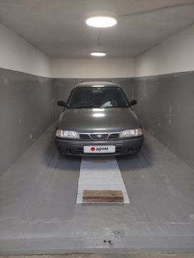  Nissan Avenir 1993 , 320000 , 