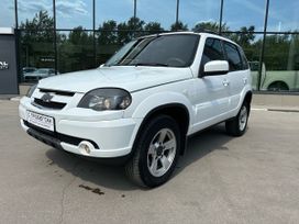 SUV   Chevrolet Niva 2018 , 679000 ,  