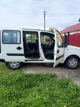    Fiat Doblo 2013 , 899000 , 