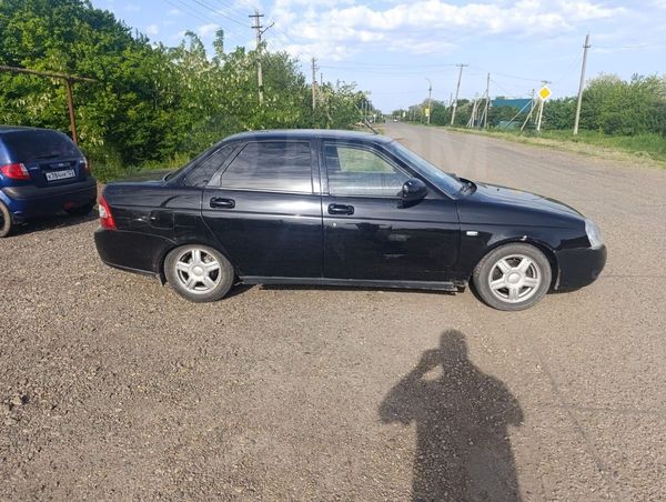    2010 , 310000 , 
