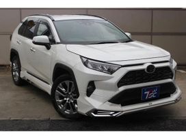 SUV   Toyota RAV4 2021 , 2950000 , 