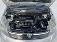    Toyota Isis 2005 , 755000 , 
