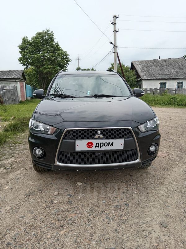 SUV   Mitsubishi Outlander 2011 , 1050000 , 