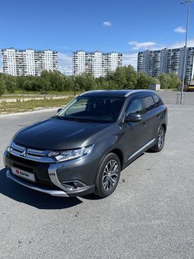 SUV   Mitsubishi Outlander 2015 , 1905000 , 