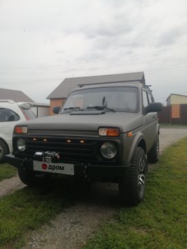  3   4x4 2121  1987 , 600000 , 