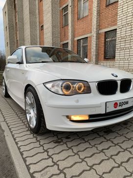  3  BMW 1-Series 2010 , 899000 , 