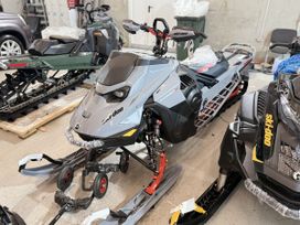   BRP Ski-Doo Summit X 154 850 E-TEC SHOT 2025 , 3050000 , 