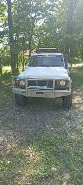  3  Nissan Safari 1992 , 600000 , 