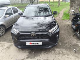 SUV   Toyota RAV4 2021 , 4500000 , 
