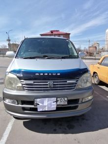 - Hiace Regius, 2001