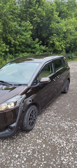    Toyota Sienta 2015 , 1350000 , 