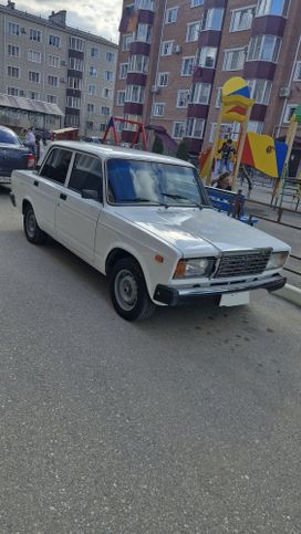   2107 2011 , 360000 , 
