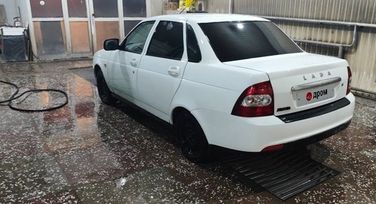    2010 , 350000 , 