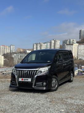    Toyota Esquire 2014 , 2350000 , 