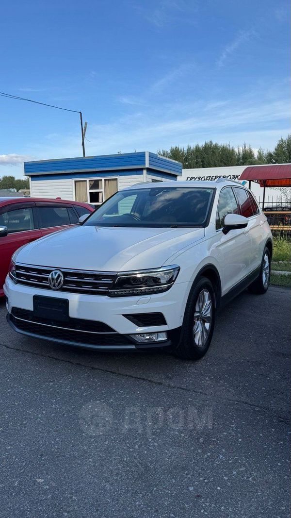 SUV   Volkswagen Tiguan 2016 , 1830000 , 