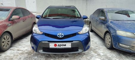    Toyota Prius v 2016 , 1680000 , 