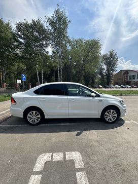  Volkswagen Polo 2015 , 850000 , 