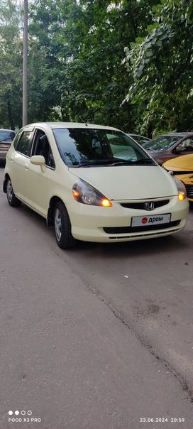  Honda Fit 2003 , 320000 , 