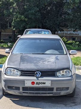  Volkswagen Golf 2000 , 305000 , 