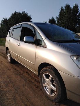    Toyota Corolla Spacio 2001 , 725000 , 