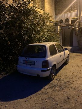  3  Nissan March 1999 , 180000 , 